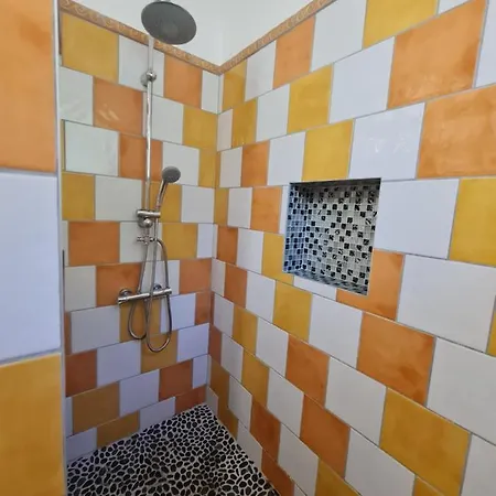 Apartamento Casa Mathilde Lecci Exterior foto